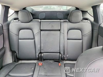 Zdjęcie 10 z 13 samochodu: 2021 TESLA MODEL Y VIN:5YJYGDEE1MF259100 - miniatura