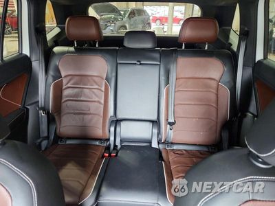 Zdjęcie 10 z 13 samochodu: 2024 VOLKSWAGEN TIGUAN SEL R-LINE BLACK VIN:3VV4B7AX3RM078607 - miniatura