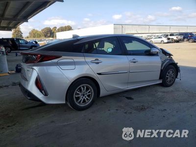 Trzecie zdjęcie samochodu z tyłu: 2022 TOYOTA PRIUS PRIME XLE VIN:JTDKAMFP7N3210585 - miniatura