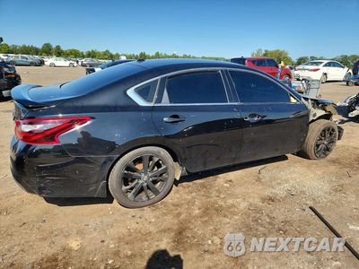 Trzecie zdjęcie samochodu z tyłu: 2018 NISSAN ALTIMA 2.5 SR VIN:1N4AL3AP5JC244130 - miniatura