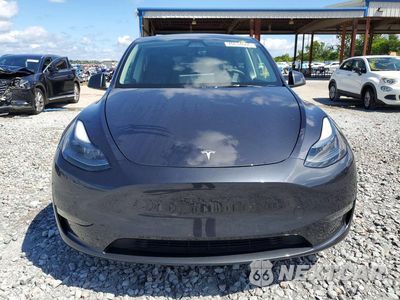 Piąte zdjęcie samochodu w środku: 2024 TESLA MODEL Y VIN:7SAYGAEE4RF115467 - miniatura