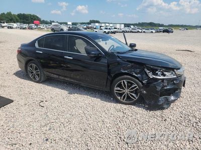 Czwarte zdjęcie samochodu z boku: 2017 HONDA ACCORD EXL VIN:1HGCR2F8XHA225514 - miniatura