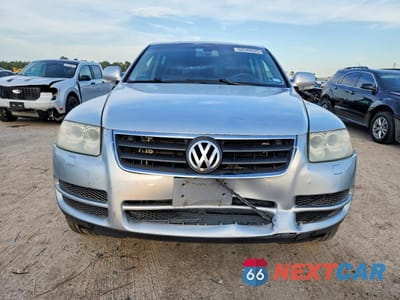 Piąte zdjęcie samochodu w środku: 2004 VOLKSWAGEN TOUAREG 3.2 VIN:WVGBC67L74D017195 - miniatura