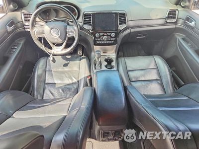 Zdjęcie 8 z 14 samochodu: 2019 JEEP GRAND CHEROKEE OVERLAND VIN:1C4RJECG6KC852106 - miniatura