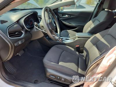 Zdjęcie 7 z 12 samochodu: 2025 CHEVROLET MALIBU LT VIN:1G1ZD5ST5SF122040 - miniatura