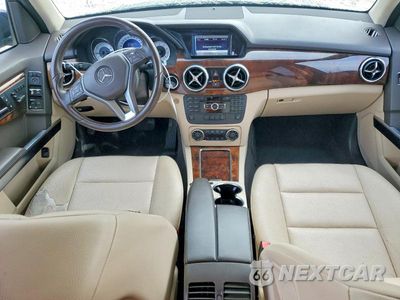 Zdjęcie 8 z 13 samochodu: 2013 MERCEDES-BENZ GLK 350 VIN:WDCGG5HB5DG050929 - miniatura