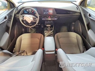 Zdjęcie 8 z 13 samochodu: 2026 KIA NIRO LX VIN:KNDCP3LE2T5342705 - miniatura
