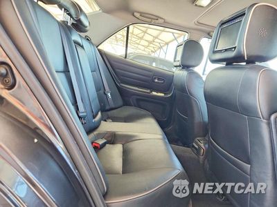 Zdjęcie 10 z 12 samochodu: 2005 LEXUS IS 300 BASE VIN:JTHBD192750100416 - miniatura