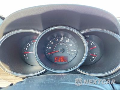 Zdjęcie 9 z 13 samochodu: 2013 KIA SORENTO EX VIN:5XYKU4A62DG326776 - miniatura