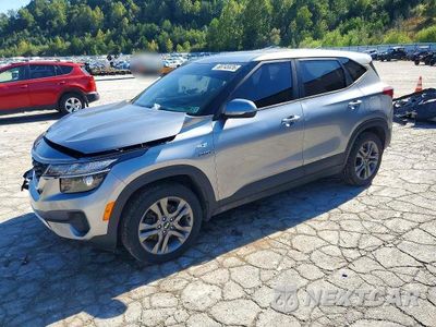 2021 KIA SELTOS LX KNDEPCAA1M7180628 - główne zdjęcie licytacji z USA - miniatura