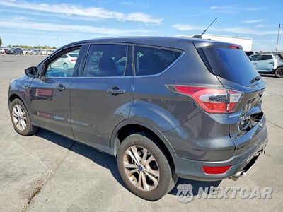 Drugie zdjęcie samochodu z przodu: 2017 FORD ESCAPE SE VIN:1FMCU9G95HUB08382 - miniatura