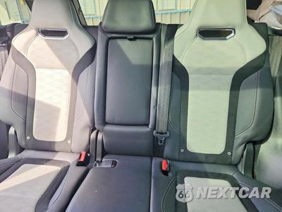 Zdjęcie 10 z 13 samochodu: 2021 LAND ROVER RANGE ROVER SPORT SVR VIN:SALWZ2RE1MA784434 - miniatura
