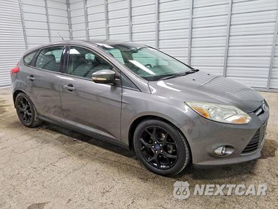 Czwarte zdjęcie samochodu z boku: 2014 FORD FOCUS SE VIN:1FADP3K22EL269626 - miniatura