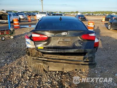 Zdjęcie 6 z 13 samochodu: 2014 KIA FORTE LX VIN:KNAFK4A62E5171841 - miniatura