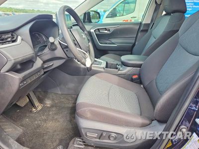 Zdjęcie 7 z 13 samochodu: 2025 TOYOTA RAV4 XLE VIN:2T3W1RFV8SW402278 - miniatura