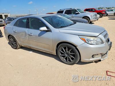 Czwarte zdjęcie samochodu z boku: 2013 CHEVROLET MALIBU 2LT VIN:1G11E5SA4DF204904 - miniatura