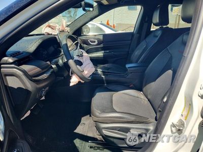 Zdjęcie 7 z 12 samochodu: 2025 JEEP COMPASS TRAILHAWK VIN:3C4NJDDNXST564504 - miniatura