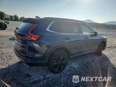Trzecie zdjęcie samochodu z tyłu: 2025 HONDA CR-V SPORT TOURING VIN:7FARS6H90SE061333 - miniatura
