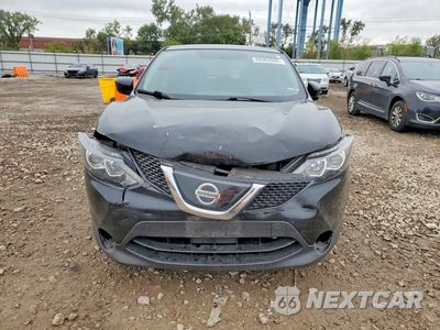 Piąte zdjęcie samochodu w środku: 2019 NISSAN ROGUE SPORT S VIN:JN1BJ1CR7KW628937 - miniatura