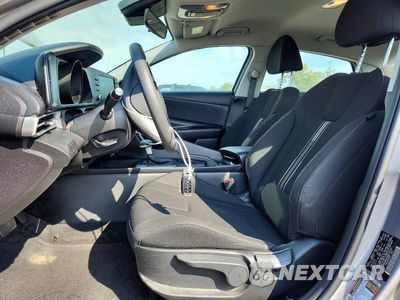 Zdjęcie 7 z 13 samochodu: 2022 HYUNDAI ELANTRA SEL VIN:KMHLM4AGXNU316120 - miniatura