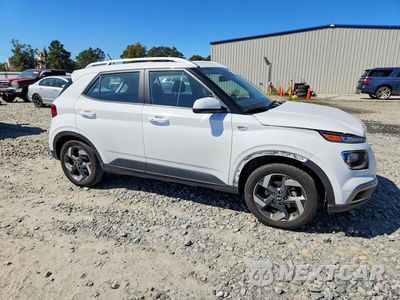 Czwarte zdjęcie samochodu z boku: 2024 HYUNDAI VENUE SEL VIN:KMHRC8A33RU296493 - miniatura