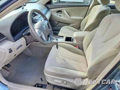 Zdjęcie 7 z 12 samochodu: 2011 TOYOTA CAMRY LE VIN:4T1BF3EK6BU692033 - miniatura