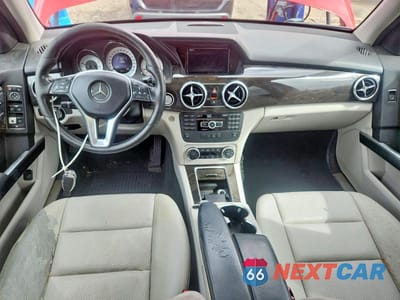 Zdjęcie 8 z 12 samochodu: 2015 MERCEDES-BENZ GLK 350 VIN:WDCGG5HB6FG407957 - miniatura