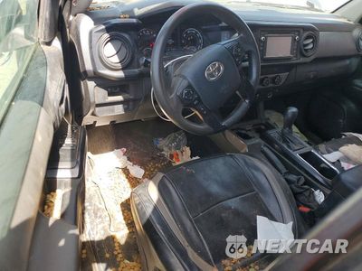 Zdjęcie 8 z 12 samochodu: 2019 TOYOTA TACOMA SR VIN:5TFSX5ENXKX069892 - miniatura