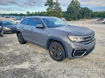 Czwarte zdjęcie samochodu z boku: 2021 VOLKSWAGEN ATLAS CROSS SPORT SE VIN:1V2PE2CA2MC216466 - miniatura