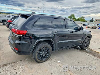 Trzecie zdjęcie samochodu z tyłu: 2018 JEEP GRAND CHEROKEE LAREDO VIN:1C4RJFAG4JC190288 - miniatura