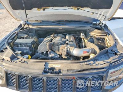Zdjęcie 12 z 13 samochodu: 2017 JEEP GRAND CHEROKEE SRT-8 VIN:1C4RJFDJ8HC851614 - miniatura