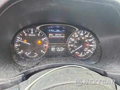 Zdjęcie 9 z 13 samochodu: 2014 NISSAN PATHFINDER S VIN:5N1AR2MM4EC612108 - miniatura