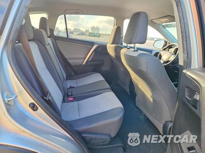 Zdjęcie 10 z 12 samochodu: 2014 TOYOTA RAV4 LE VIN:JTMZFREV2EJ014689 - miniatura