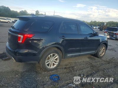 Trzecie zdjęcie samochodu z tyłu: 2017 FORD EXPLORER XLT VIN:1FM5K7D80HGA43356 - miniatura