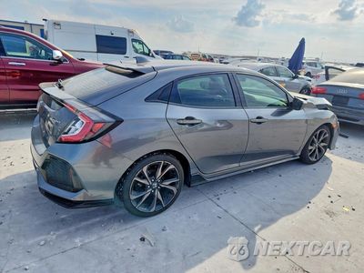 Trzecie zdjęcie samochodu z tyłu: 2018 HONDA CIVIC SPORT VIN:SHHFK7H4XJU224673 - miniatura