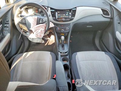 Zdjęcie 8 z 13 samochodu: 2017 CHEVROLET TRAX 1LT VIN:3GNCJLSB8HL284218 - miniatura