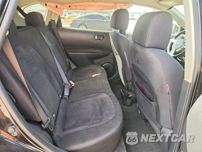 Zdjęcie 10 z 12 samochodu: 2010 NISSAN ROGUE S VIN:JN8AS5MV0AW117114 - miniatura