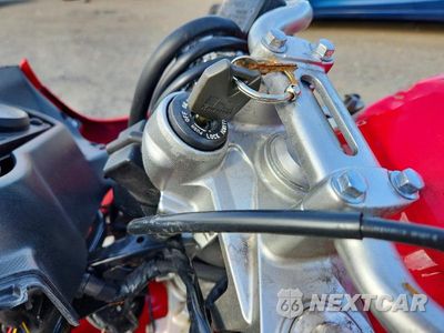Zdjęcie 8 z 9 samochodu: 2007 KAWASAKI EX650 A VIN:JKAEXEA177A029810 - miniatura