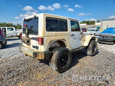 Trzecie zdjęcie samochodu z tyłu: 2013 JEEP WRANGLER SAHARA VIN:1C4GJWBG8DL628238 - miniatura