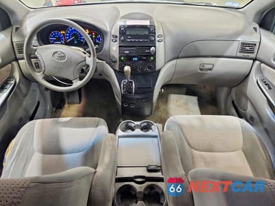 Zdjęcie 8 z 13 samochodu: 2008 TOYOTA SIENNA LE 8-PASSENGER VIN:5TDZK23C78S174823 - miniatura