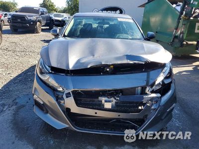 Piąte zdjęcie samochodu w środku: 2020 NISSAN ALTIMA S VIN:1N4BL4BV9LC152707 - miniatura