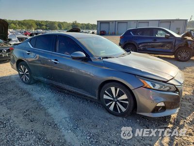 Czwarte zdjęcie samochodu z boku: 2019 NISSAN ALTIMA SL VIN:1N4BL4EV3KC159050 - miniatura