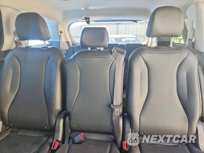 Zdjęcie 10 z 13 samochodu: 2026 KIA CARNIVAL LXS VIN:KNDNB5K39T6632100 - miniatura