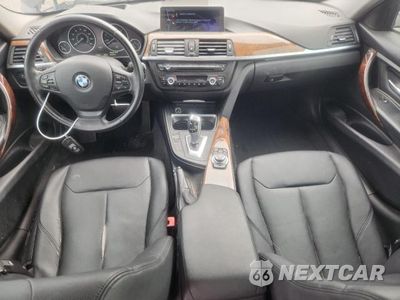 Zdjęcie 8 z 12 samochodu: 2013 BMW 328 XI VIN:WBA3B3G52DNR79570 - miniatura