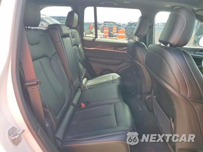 Zdjęcie 10 z 12 samochodu: 2025 JEEP GRAND CHEROKEE LIMITED VIN:1C4RJHBG3S8659403 - miniatura