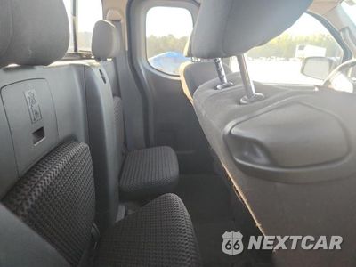 Zdjęcie 10 z 12 samochodu: 2014 NISSAN FRONTIER SV V6 VIN:1N6AD0CW8EN734093 - miniatura