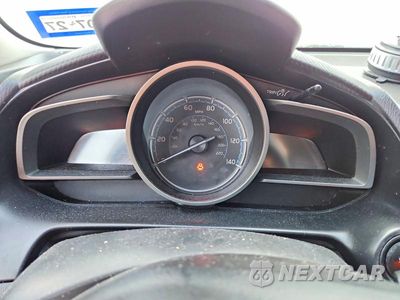Zdjęcie 9 z 12 samochodu: 2019 TOYOTA YARIS LE VIN:3MYDLBYV0KY520035 - miniatura