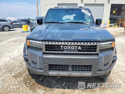 Piąte zdjęcie samochodu w środku: 2025 TOYOTA LAND CRUISER BASE VIN:JTEABFAJ0SK049694 - miniatura