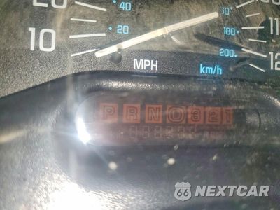 Zdjęcie 9 z 12 samochodu: 2003 BUICK CENTURY CUSTOM VIN:2G4WS52J531142565 - miniatura