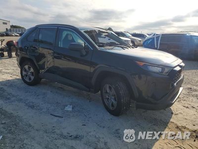 Czwarte zdjęcie samochodu z boku: 2022 TOYOTA RAV4 LE VIN:4T3LWRFV0NU069552 - miniatura